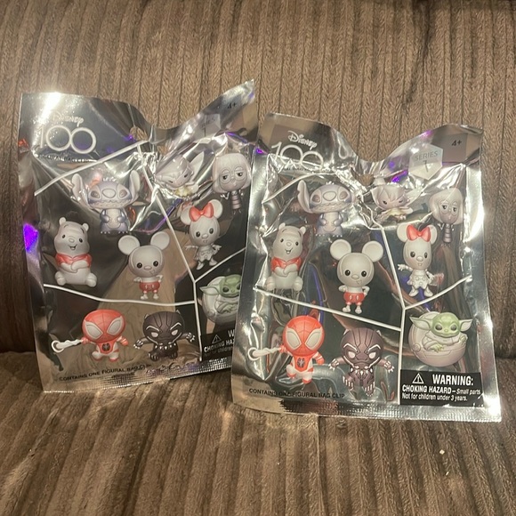 NWOT TWO MYSTERY DISNEY 100 figures - Picture 1 of 1